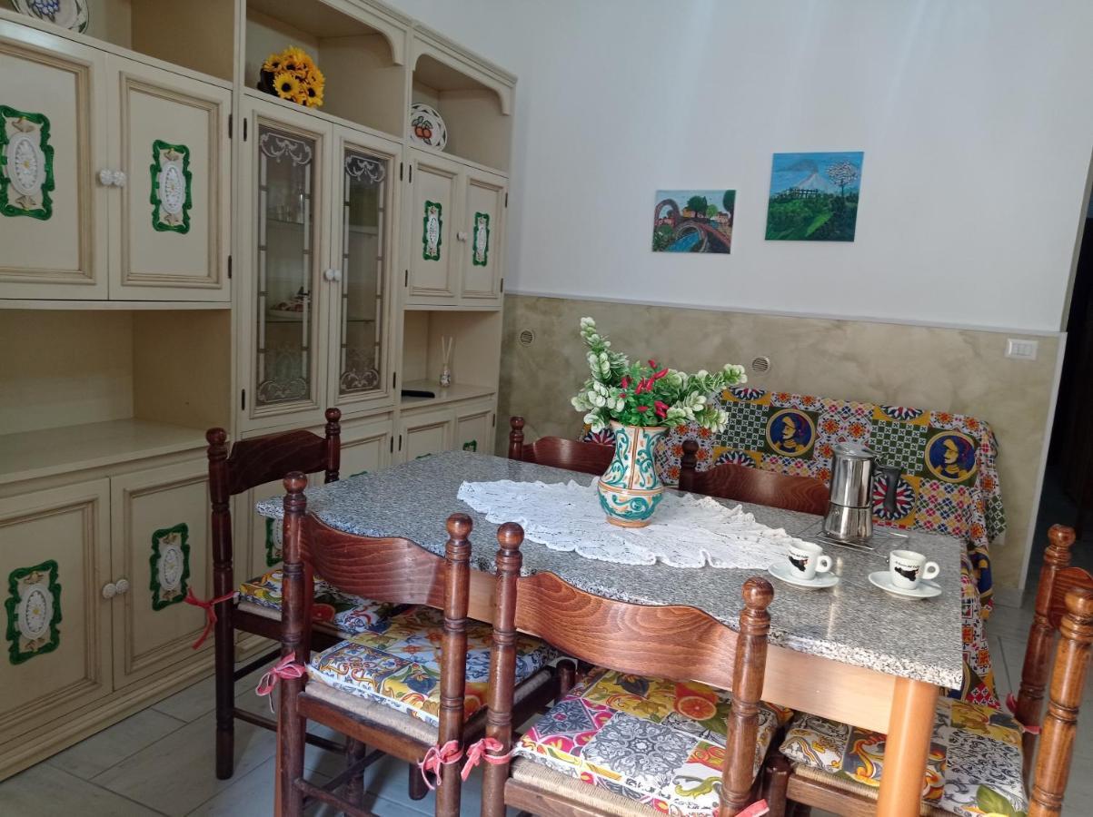 Mary Home - Casa Vacanza Taormina Luaran gambar