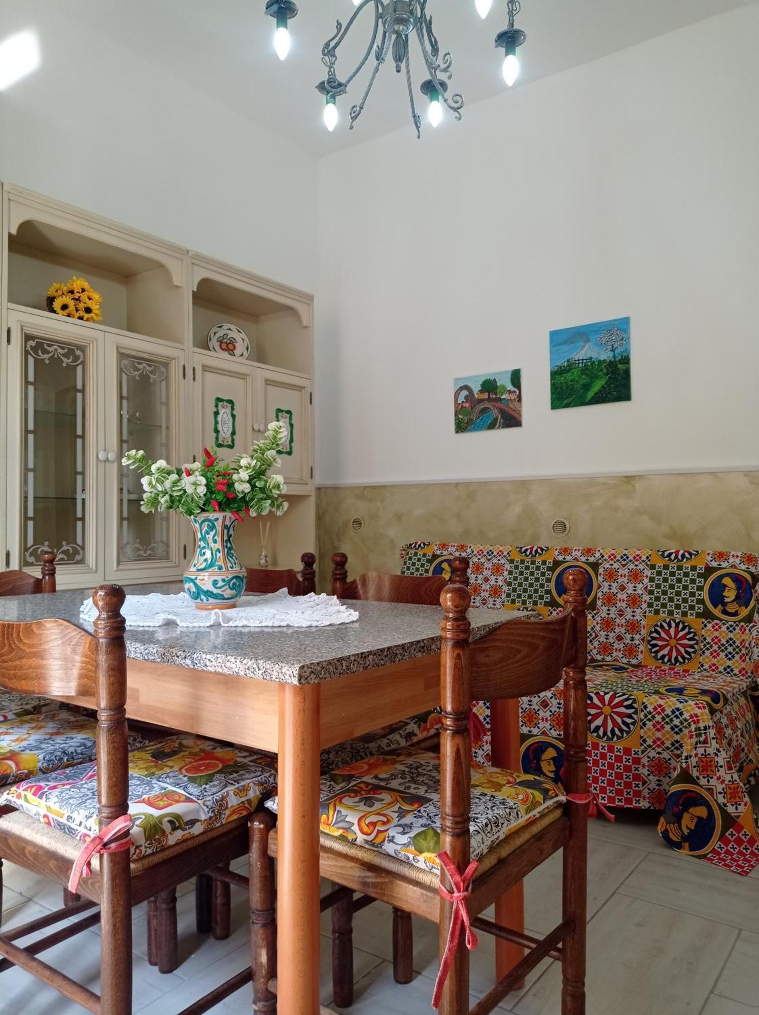 Mary Home - Casa Vacanza Taormina Bilik gambar